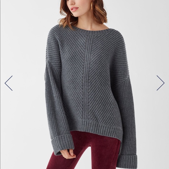 Splendid Sweaters - Brand new- Splendid Pullover Sweater